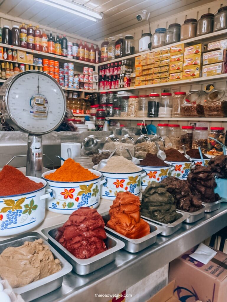 mexico city mercado de jamaica mole