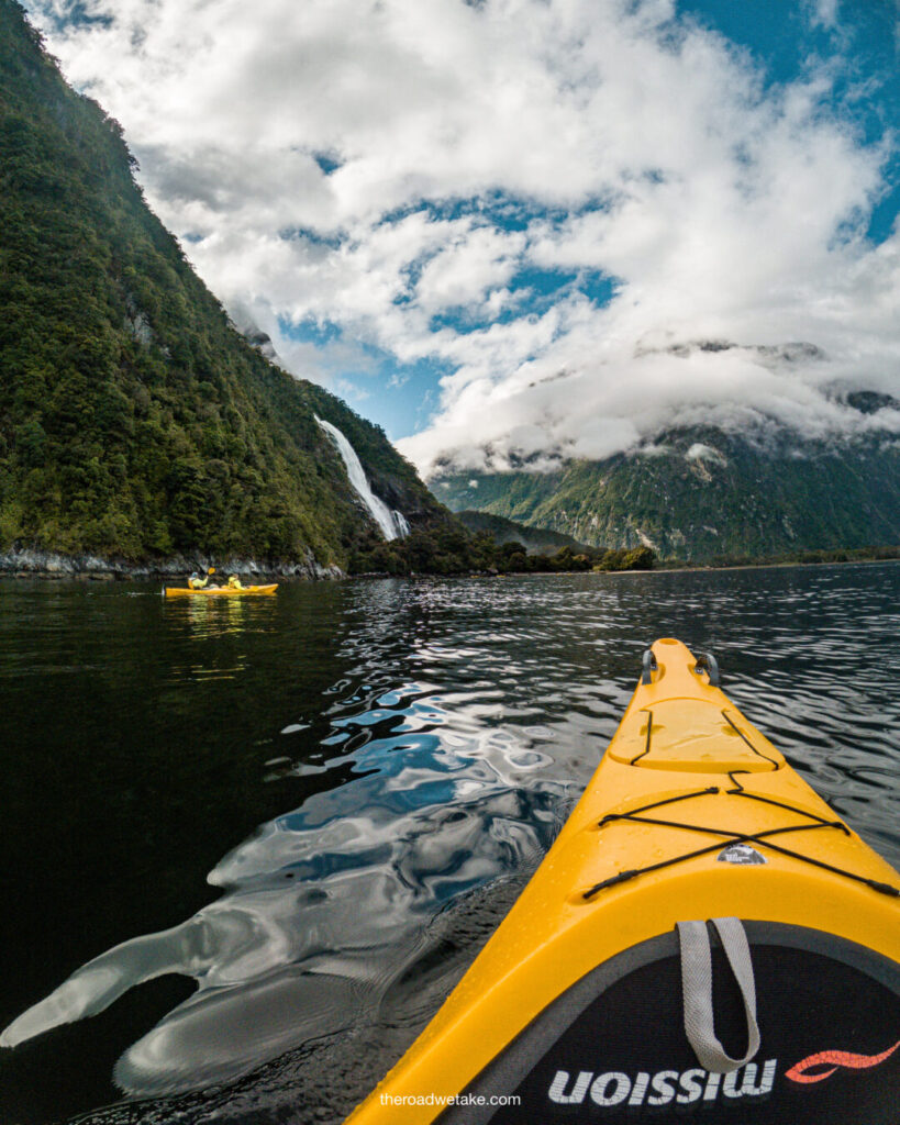 kayaking milford sound