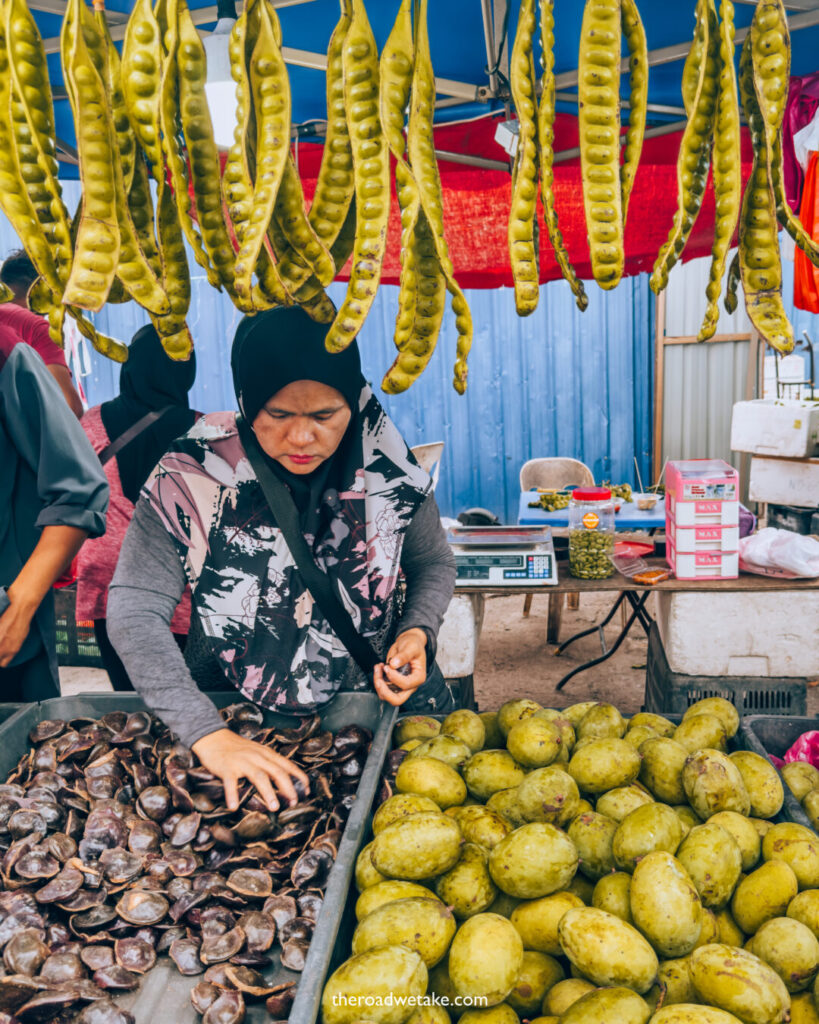 kuala lumpur street vendor